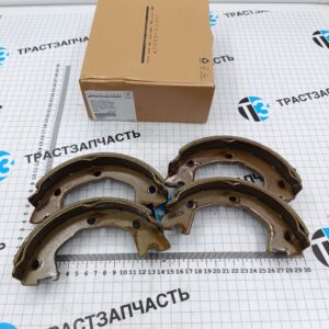 Тормозные колодки ручника Iveco Daily 3 500054631/2995817/2992568 ORG IVECO