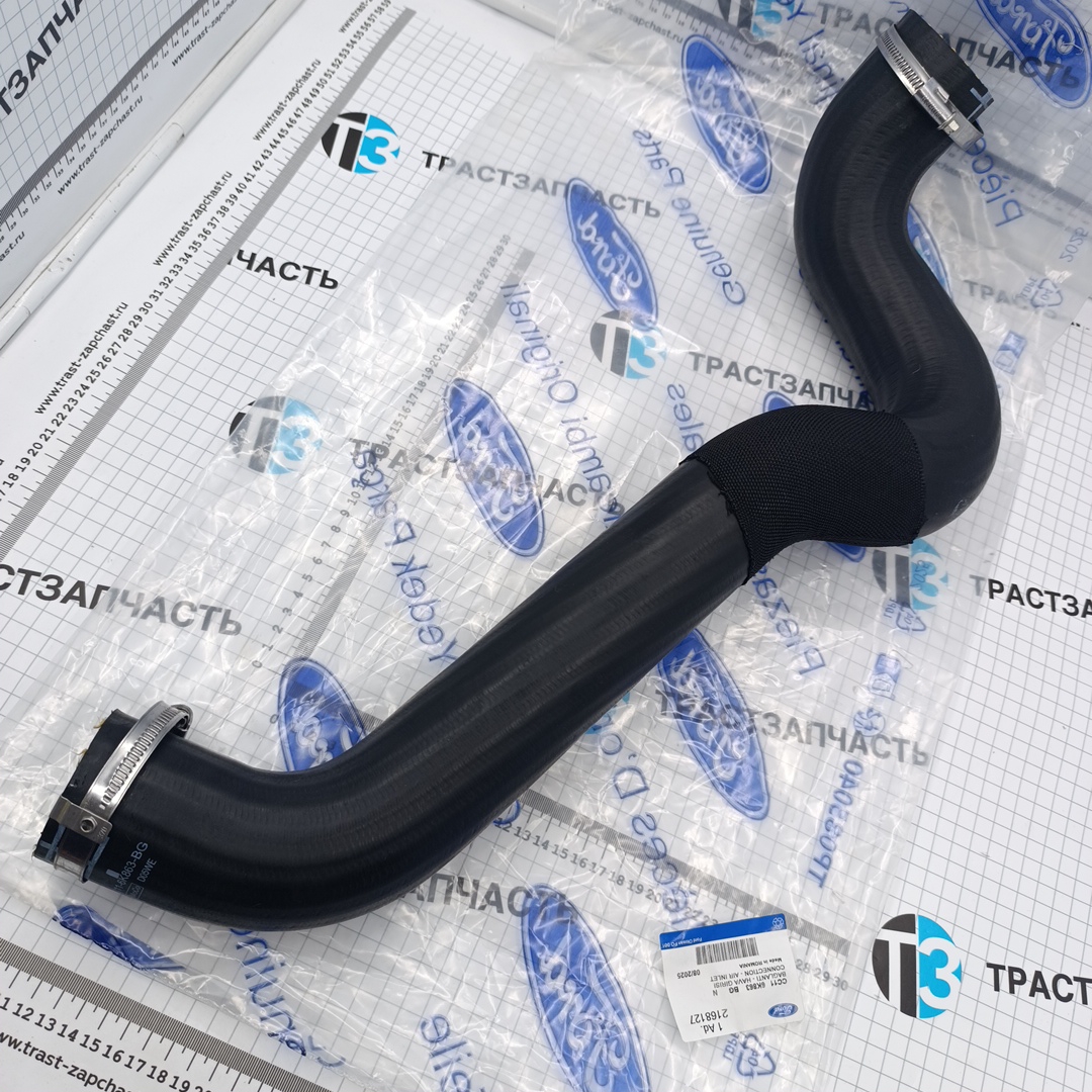 Патрубок интеркулера Ford Transit 2.2 155 л.с ( с 11-14г.) (левый) 2168127 Ford Otosan - Миниатюра товара 2