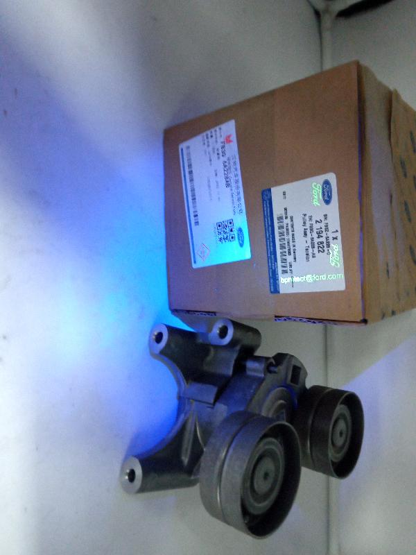 Ролик генератора Ford Transit 2.2 (RWD, задний и полный привод) (НАТЯЖНОЙ) JMC=Ford Europe