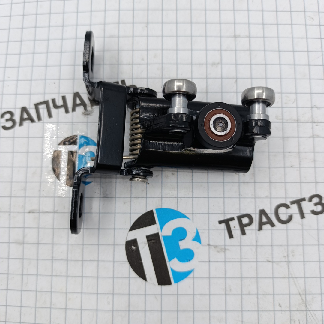 Ролик сдвижной двери Ford Transit 06′ (СРЕДНИЙ, в сборе) DC19V268B40BB Ford JMC - Миниатюра товара 1