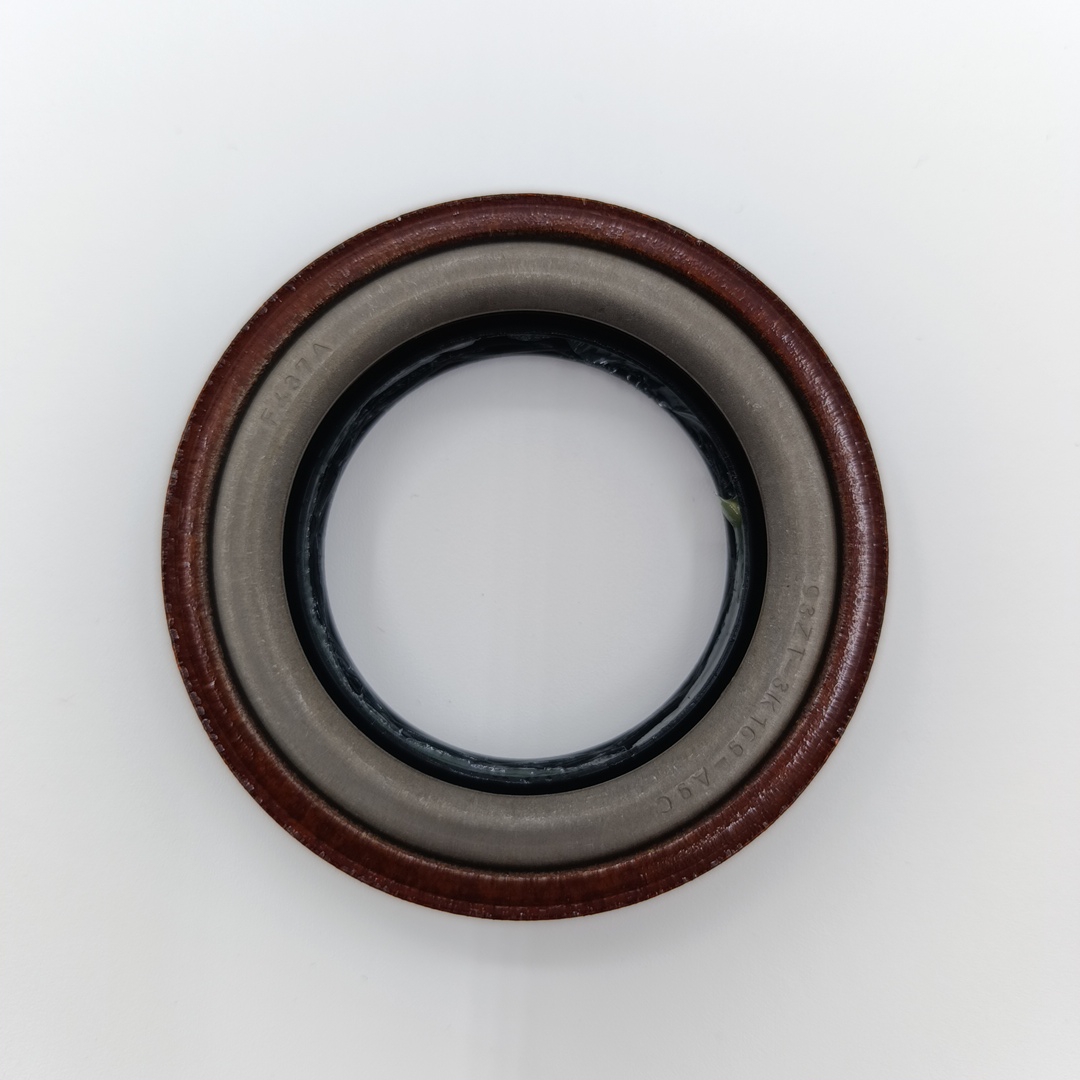 Сальник переднего привода КПП Ford ТЗ MT75 LH/RH 5 ст.КПП (40х55х12) 93ZT3K169A9C OTOCAH - Миниатюра товара 4
