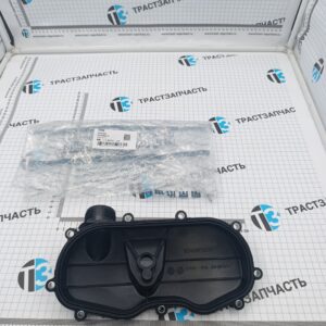 Крышка (заглушка) распредвала передняя  3.0D  02г.- 504087608 NAVECO