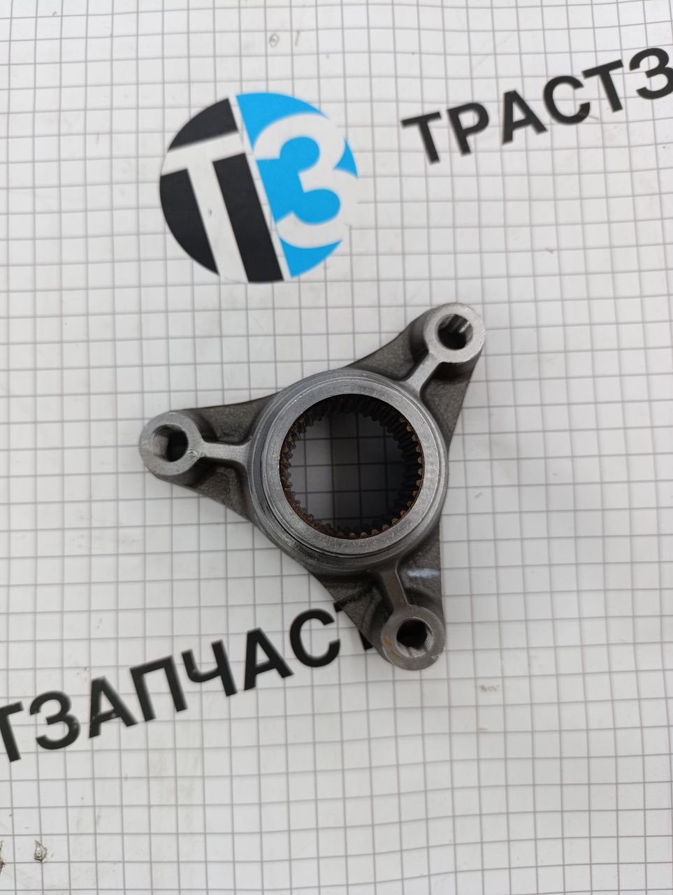 Фланец хвостовика КПП Ford Transit MT82 2.2 - Миниатюра товара 2