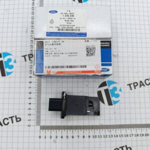Датчик расхода воздуха ДМРВ 2,2 Ford PSA  (Евро-4) 6C1112B579AA/1376235/1920KQ/ JMC=Ford Europe