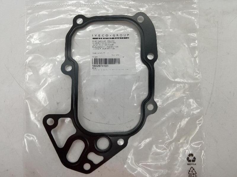 Прокладка масляного теплообменика Iveco Daily 5802874103/504089123/5801881100 ORG IVECO