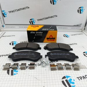 Тормозные колодки передние Форд ТЗ > 06 -12 115-140-155 л.с.9C112K021BA/T206664/1824347 BESER скобы
