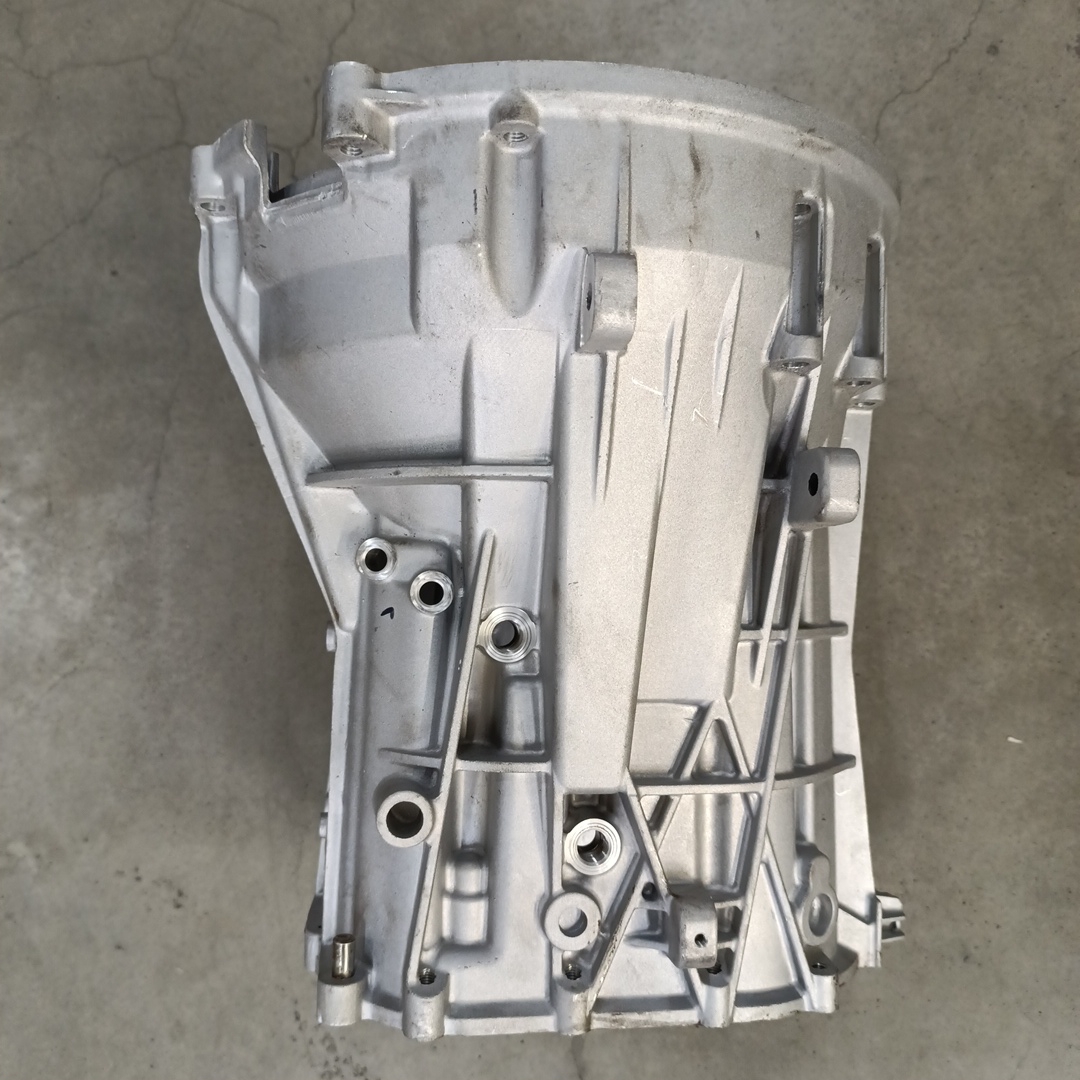 Корпус МКПП Ford Transit 2.2 МТ82 (колокол,передн.часть) 2378210/1815705/2064152 - Миниатюра товара 2