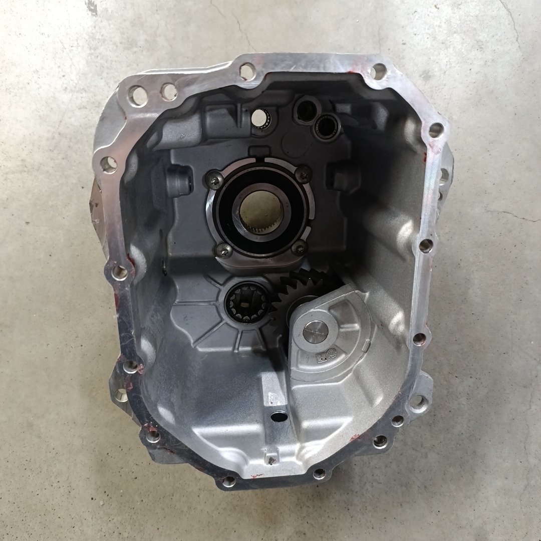 Корпус МКПП Ford Transit 2.2 МТ82 (колокол,задн.часть) 1427654/1512729/1717775 - Миниатюра товара 4