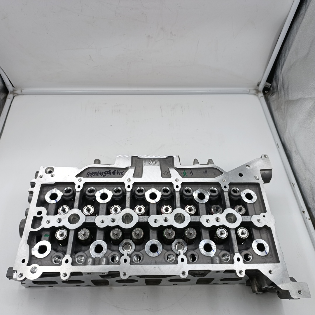 ГБЦ 2.0 Ford Custom 2.0 (EcoBlue) В СБОРЕ с клапанами (2286756/2548195/2608591) Ford Europe