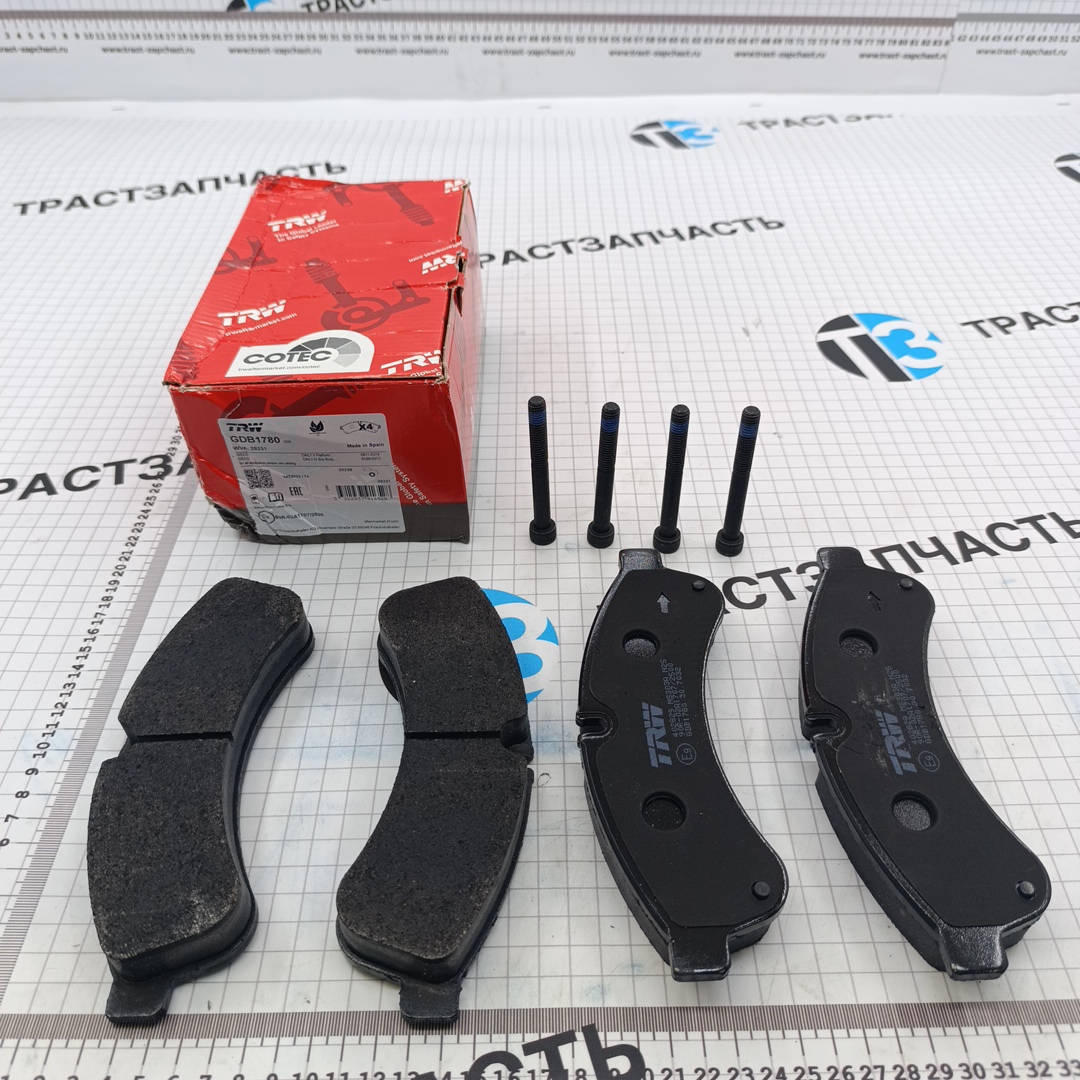 Тормозные колодки задние Iveco Daily 65С70С15 (Автобус Маршрутка) 42555633/0986494335 TRW