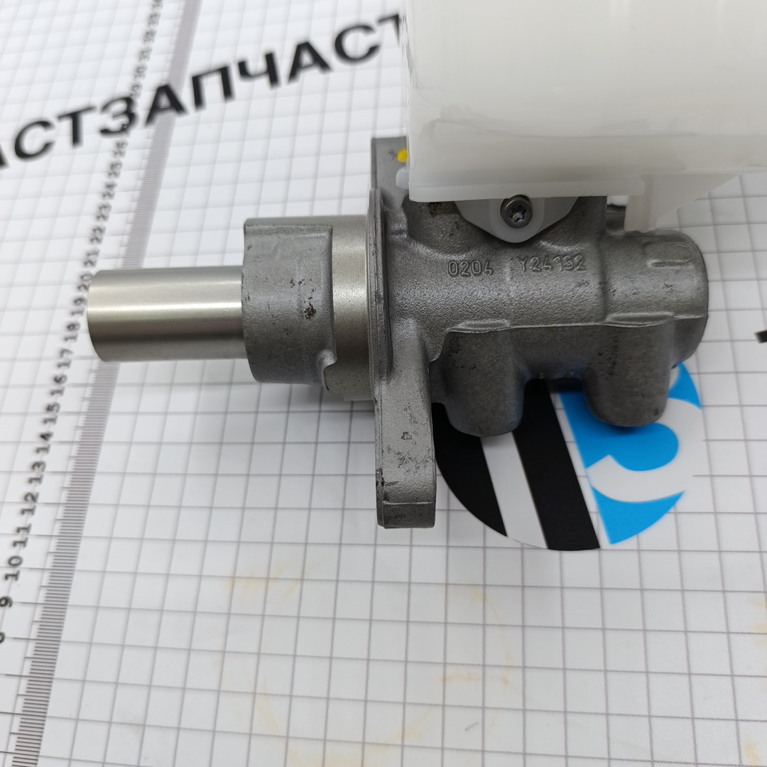 Главный тормозной цилиндр Ford ТЗ TR > 06 с бачком 6C112K478BD/1573041/1756265 BOSCH EUROPE - Миниатюра товара 5
