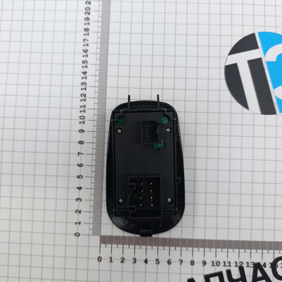 Кнопка стеклоподъёмника TR > 14 GK2T-14A132-CB  (8 контактов) Водительская сторона ТЗ - Миниатюра товара 2