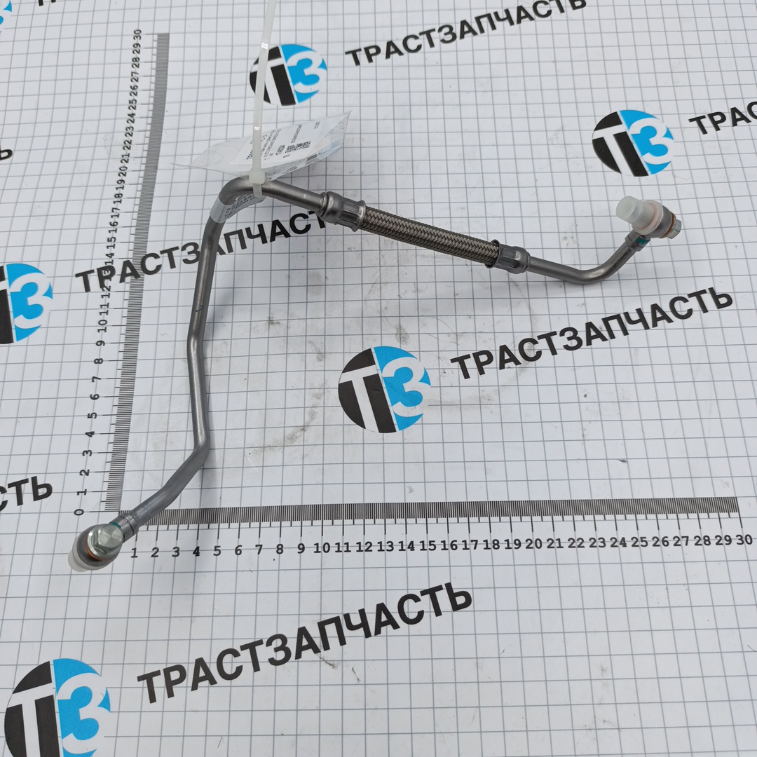 Трубка подачи масла к турбине 2.4 (115-140 л.с) 8C1Q 6K679AA/6C1Q6K679DD/1745224 JMC - Миниатюра товара 1