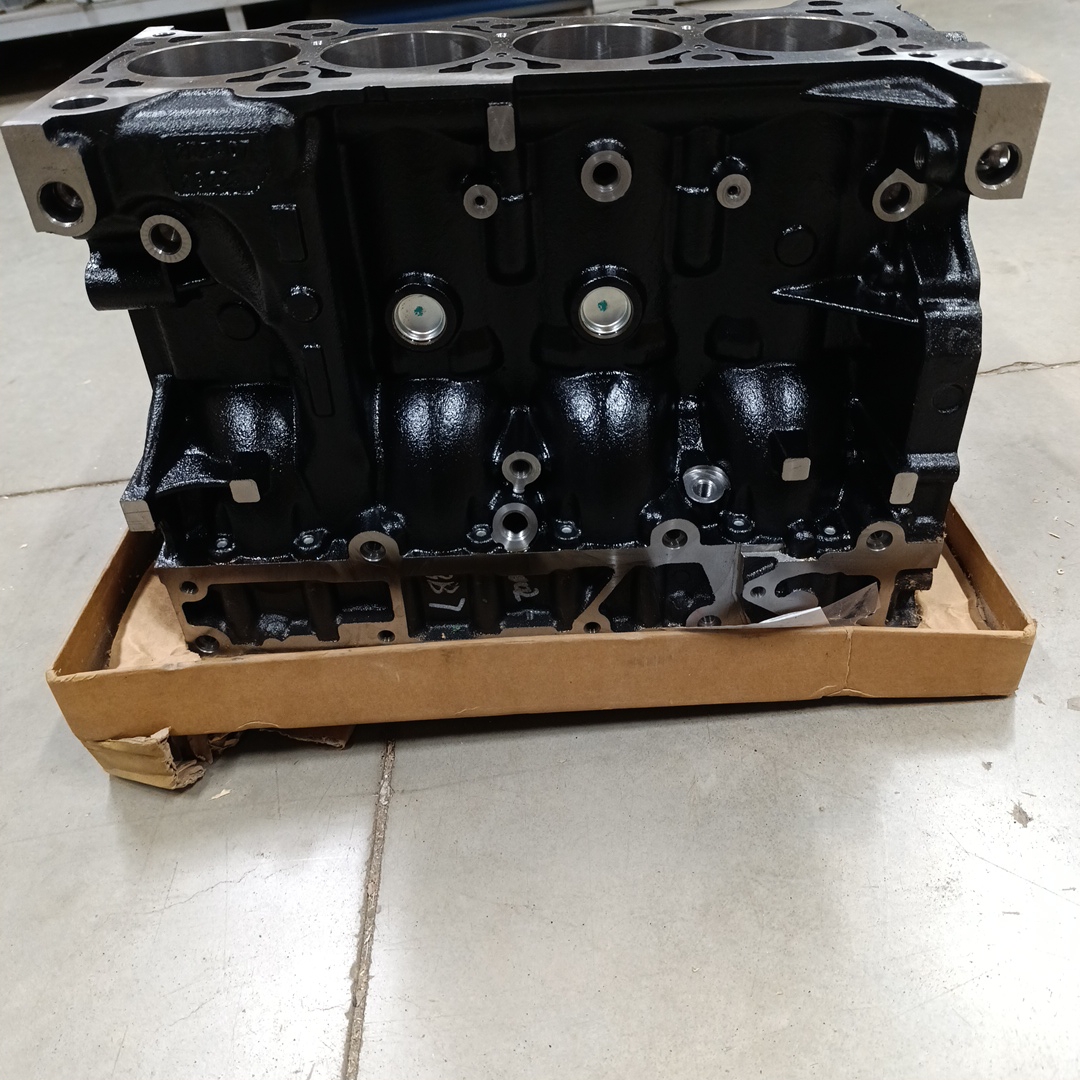 Блок цилиндров 2.3 Fiat Ducato 2.3JTD (пустой) 504049279/5802026962 - Миниатюра товара 6