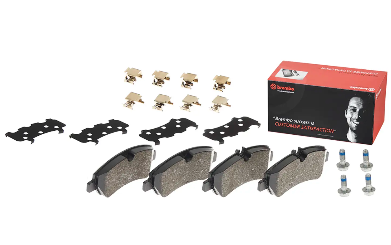 Тормозные колодки задние TR > 14 г (без датчиков износа) BREMBO - Миниатюра товара 1