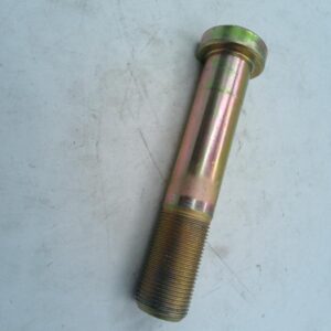 Шпилька колесная задняя M22x1.5×114 мм  MCP16 самосвалов SITRAK и HOWO 710W455010141