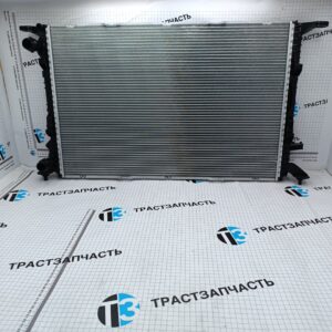 Радиатор охлаждения (ДВС) (Основной) VAG Audi A4 (B8), A5 (8T3), Q3 (8UB/8UG), Q5 (8RB) MAHLE