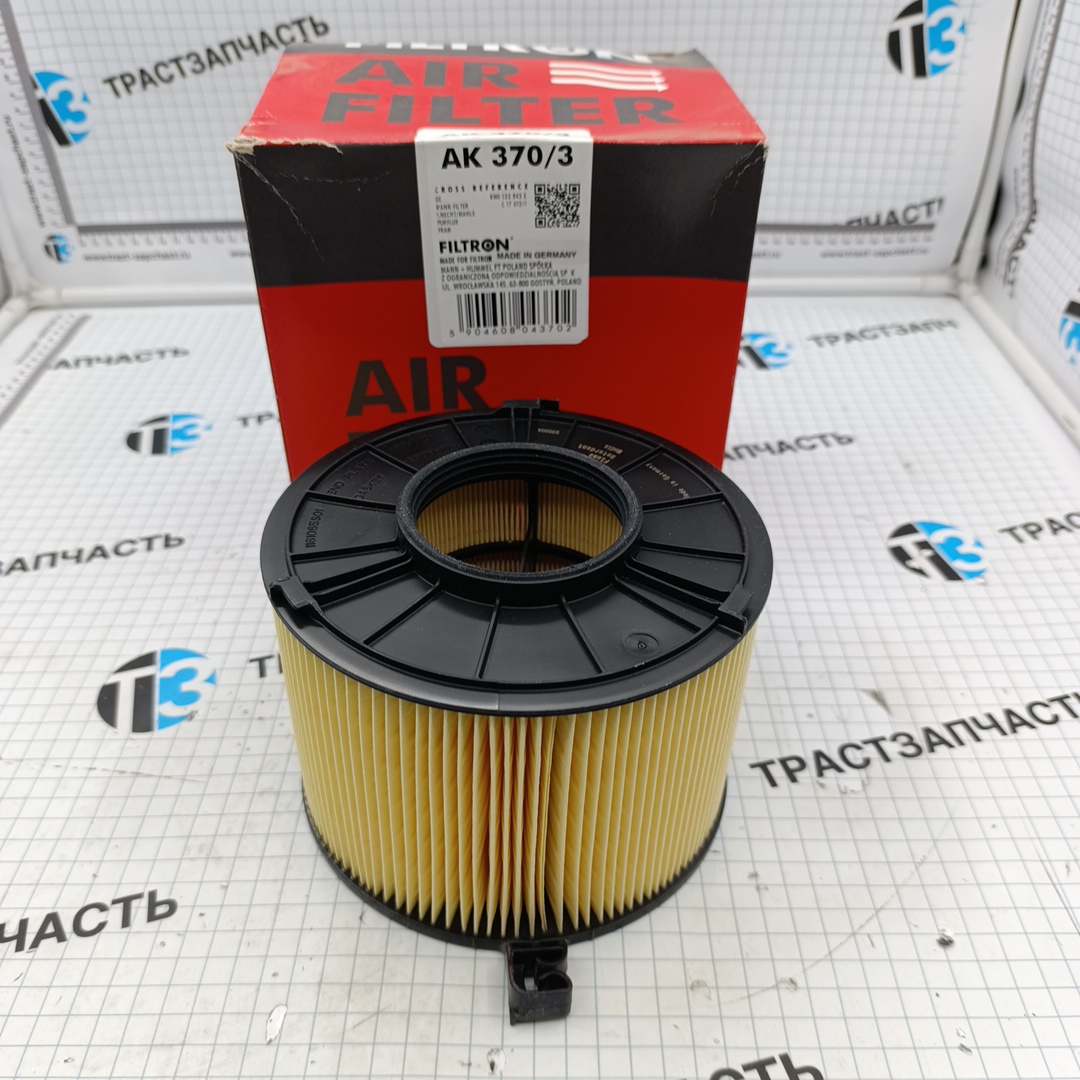 Фильтр воздушный VAG Audi A4 (B9), Audi A5 (S5) ( 2.0 TFSI c 2015г, H=115mm) FILTRON - Миниатюра товара 1