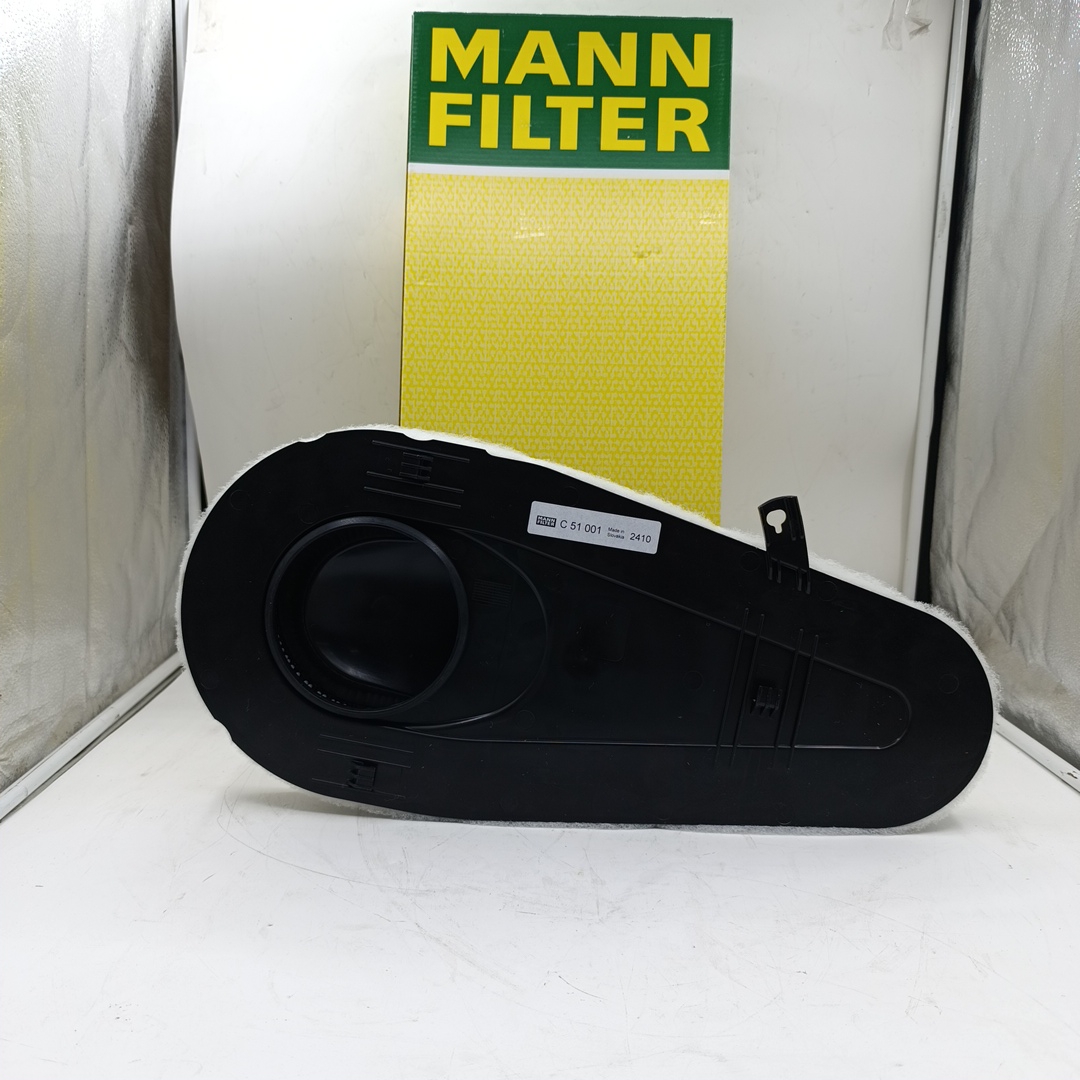 Фильтр воздушный BMW 5/ 7 (двигат. N47D/N57) 13717800151/C51001 (ORIGINAL MANN) - Миниатюра товара 1