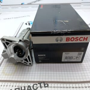 Стартер Renault Master III 2.3, Renault Trafic, Opel Vivaro 2.0 233000222R BOSCH