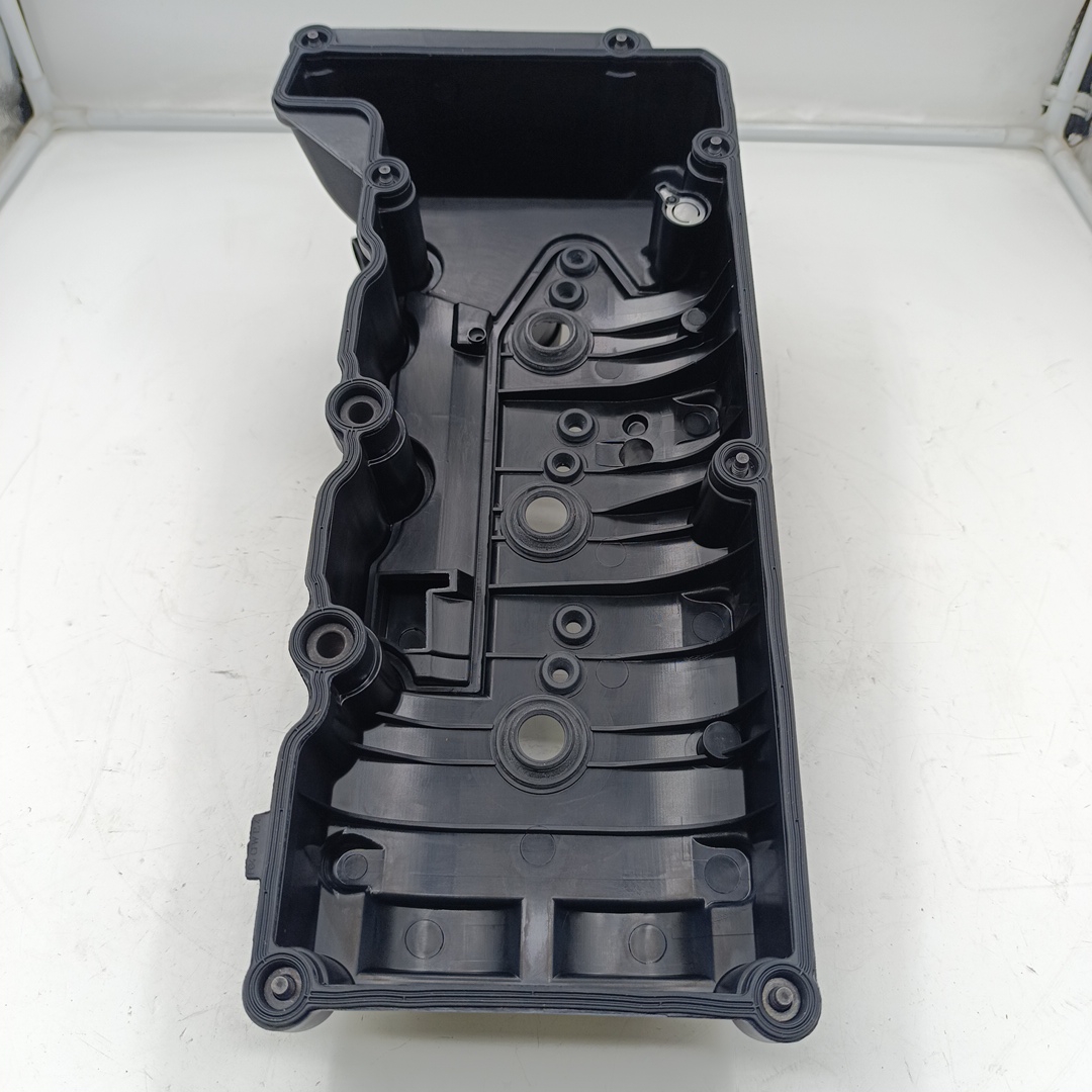 Крышка ГБЦ клапанная VAG Audi, Porsche, VW 3.0 TDI (1-3 цилиндр) (ORG VAG) - Миниатюра товара 4