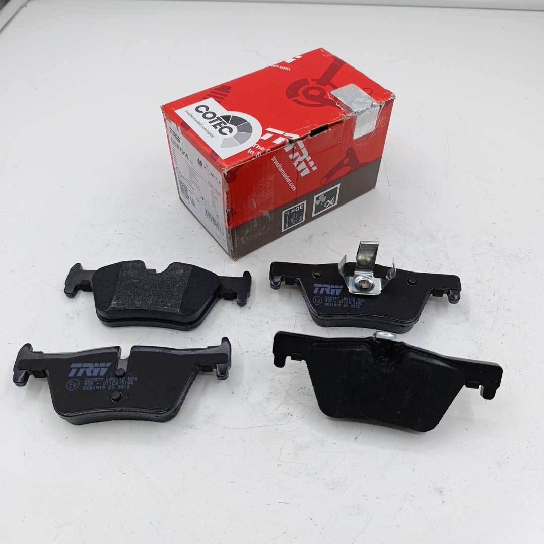 Тормозные колодки задние BMW 1(F20/F21), 2(F22/F23/F87), 4(F31/F32/F33/F83), X3(F25) TRW EUROPE - Миниатюра товара 1