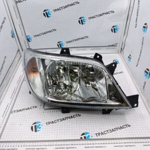 Фара Mercedes Sprinter (пассажир.сторона, с 2001-2007г.) A9018202761 HELLA