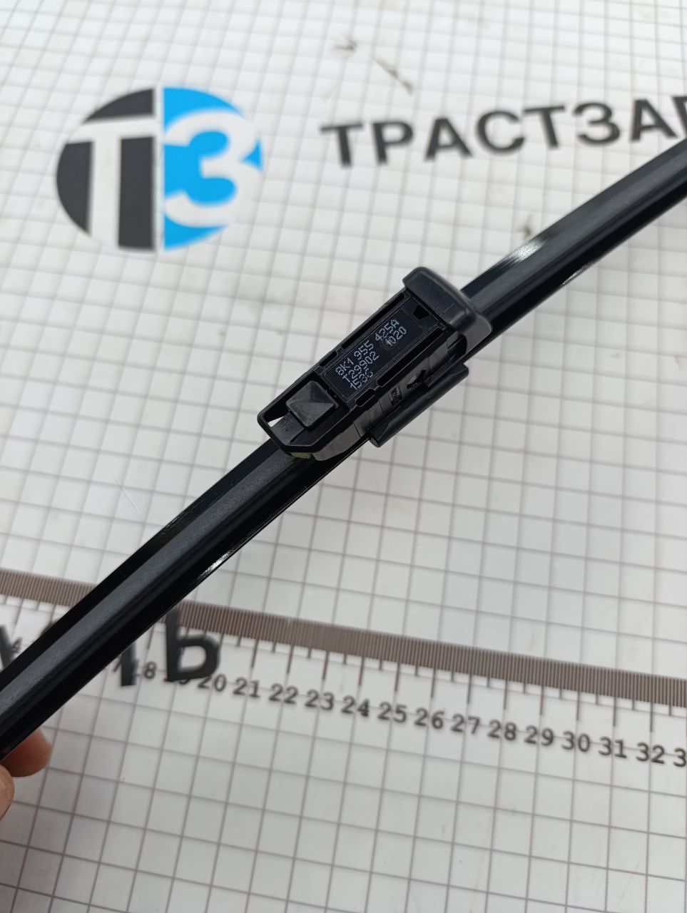 Щетки стеклоочистителя VAG Audi A4 (B8/B9),A5 (S5), Q3, Q5 (передние,бескаркас., с 08-16г.600/500mm) - Миниатюра товара 2