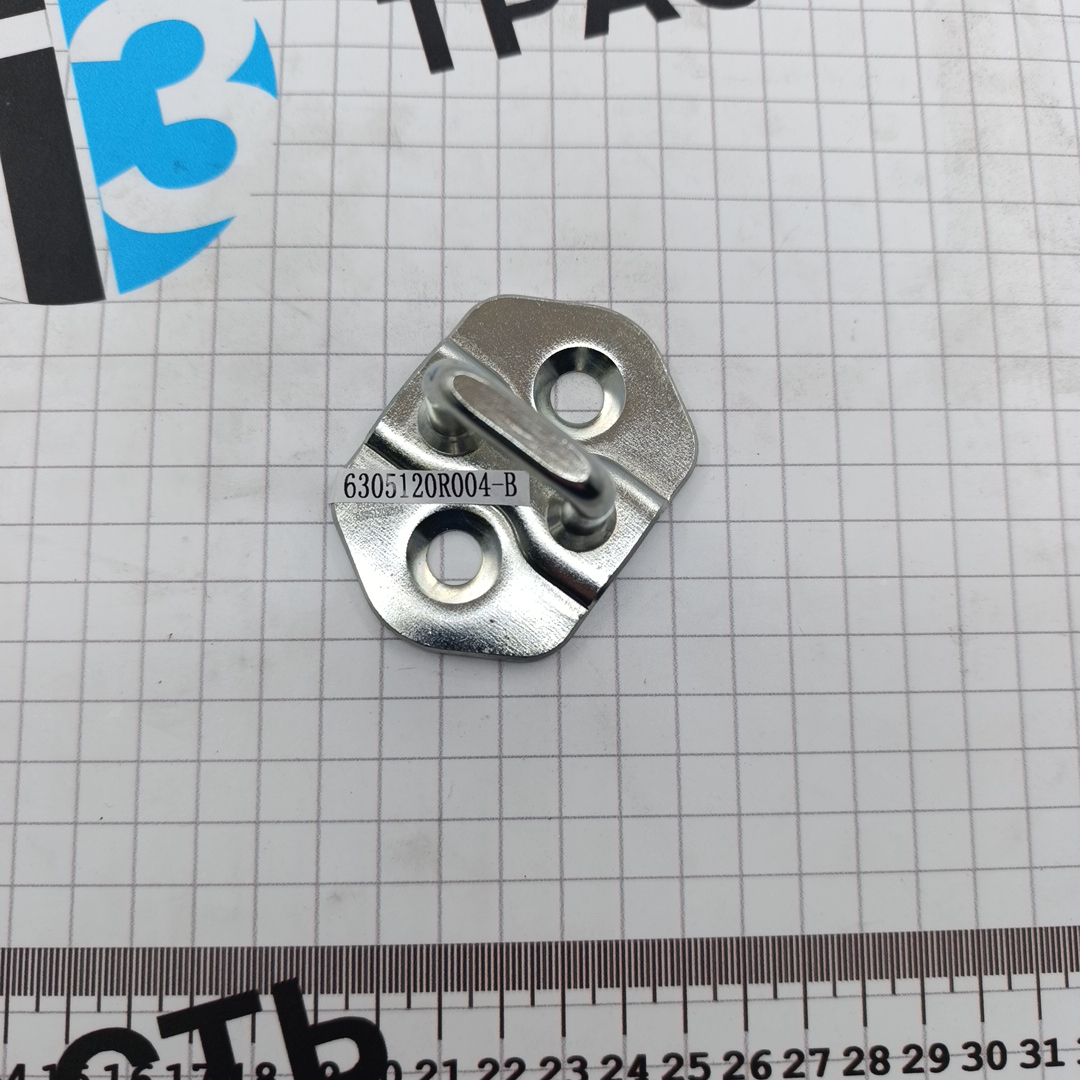 Ответная часть замка Sollers Atlant (задняя дверь нижняя, Средняя) 6305120R004B ORG JAC