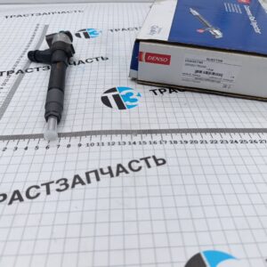 Форсунка топливная Mitsubishi L200 2.4L ( 1465A439 / DCRI301760 ) (ORIGINAL DENSO)