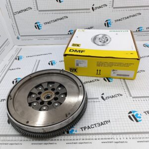 Маховик двухмассовый Mercedes Sprinter OM646 (D=240mm) A6460301305/A6460302105 LUK EUROPE