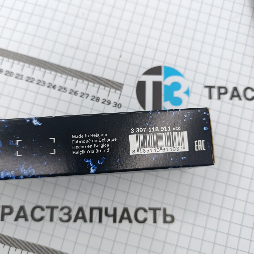 Щетки стеклоочистителя (под крючок) SOLARIS/RIO/TUCSON > 15/SORENTO > 15 (650/400) BOSCH EUROPE - Миниатюра товара 3