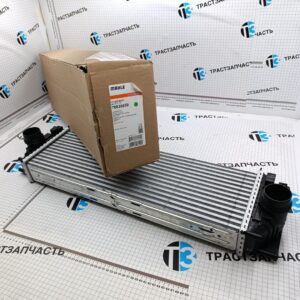Интеркулер Volkswagen Crafter 2.0 (с 2011-2016г.), Mercedes Sprinter OM651/OM642 MAHLE