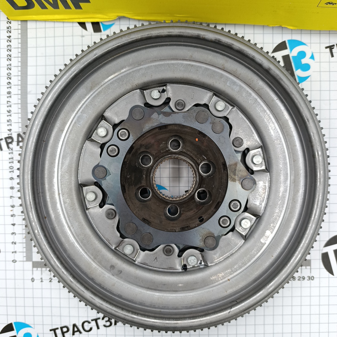 Маховик двухмассовый VAG 2.0 TDI 12- 04L105266AB/04L105266AD LUK - Миниатюра товара 2