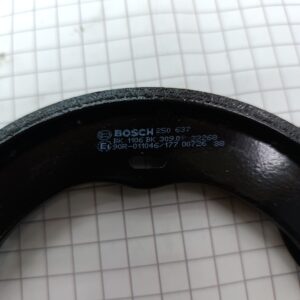 Тормозные колодки ручника Mercedes Vito/Viano W639 BOSCH
